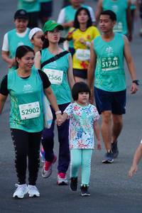 BIB: 51741, 2566, 52902
                            <button type="button" onclick="openModal(10526464)" class="btn btn-primary btn-sm float-right btn-popup" data-toggle="modal" data-target=".modal-high-quality">
                        <i class="fas fa-shopping-cart"></i> Add to Cart
                    </button>
                                            <button type="button" onclick="isThisMe(10526464, true)" class="btn btn-success btn-sm float-right btn-popup btn-isme hidden" data-toggle="tooltip" data-placement="bottom" title="นี่คือรูปของคุณใช่ไหม คลิกที่นี่เพื่อเอาเข้าอัลบั้ม">
                        <i class="fas fa-plus"></i> Add to album
                    </button>
                    <button type="button" onclick="isThisMe(10526464, false)" class="btn btn-warning btn-sm float-right btn-popup btn-isnotme hidden">
                        <i class="fas fa-ban"></i> Remove from album
                    </button>